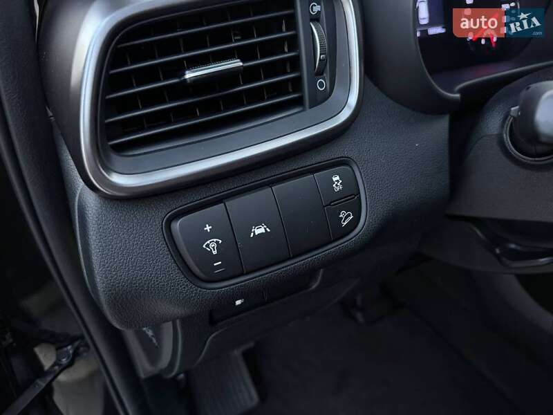Внедорожник / Кроссовер Kia Sorento 2019 в Киеве