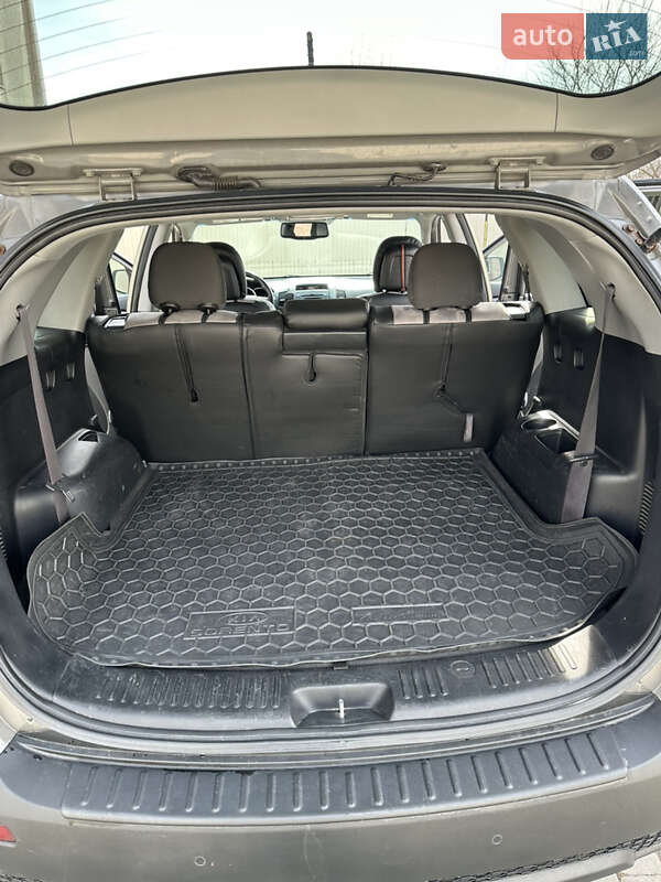 Внедорожник / Кроссовер Kia Sorento 2011 в Хмельницком