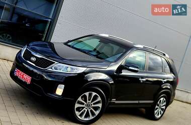 Позашляховик / Кросовер Kia Sorento 2015 в Івано-Франківську