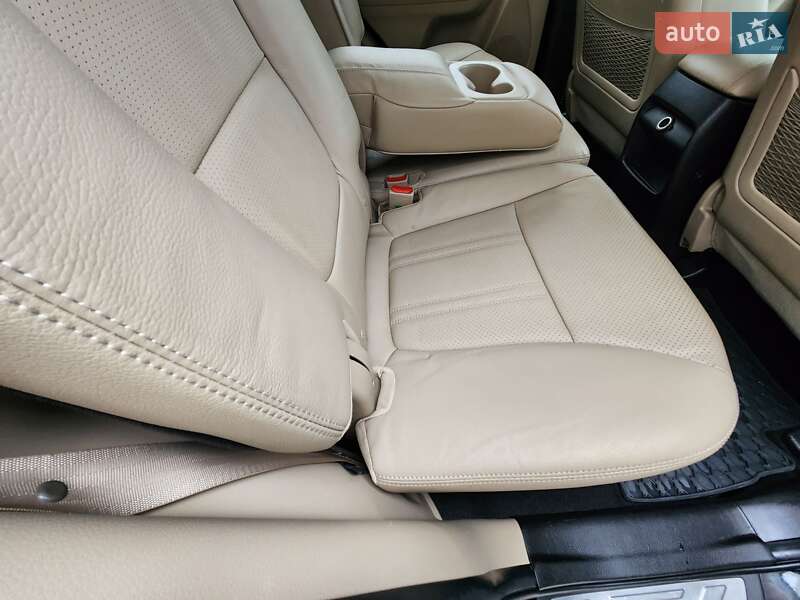Позашляховик / Кросовер Kia Sorento 2015 в Івано-Франківську