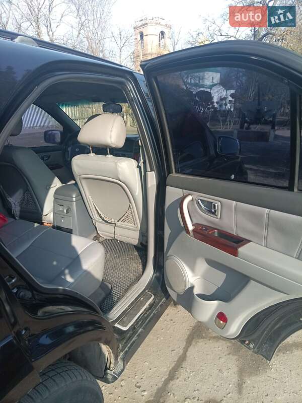 Внедорожник / Кроссовер Kia Sorento 2005 в Харькове
