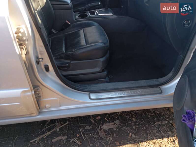 Позашляховик / Кросовер Kia Sorento 2007 в Слов'янську