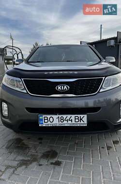 Внедорожник / Кроссовер Kia Sorento 2013 в 