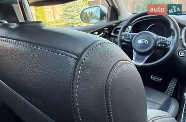 Внедорожник / Кроссовер Kia Sorento 2015 в 