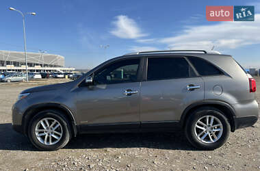 Внедорожник / Кроссовер Kia Sorento 2013 в 