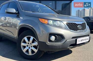 Внедорожник / Кроссовер Kia Sorento 2011 в 