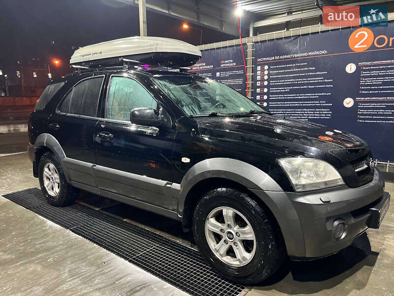 Внедорожник / Кроссовер Kia Sorento 2005 в 