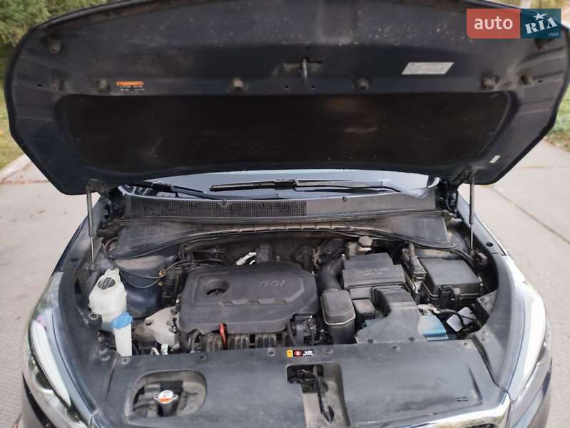 Позашляховик / Кросовер Kia Sorento 2016 в Рівному