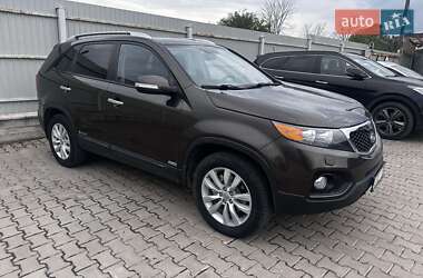 Внедорожник / Кроссовер Kia Sorento 2011 в 