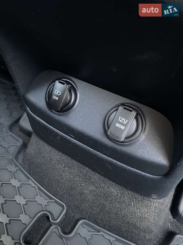 Внедорожник / Кроссовер Kia Sorento 2018 в Луцке