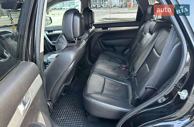 Позашляховик / Кросовер Kia Sorento 2012 в 