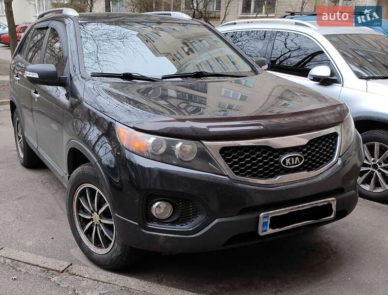 Позашляховик / Кросовер Kia Sorento 2011 в Києві