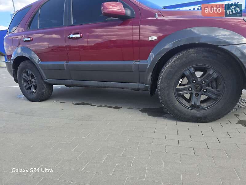 Позашляховик / Кросовер Kia Sorento 2002 в Сумах