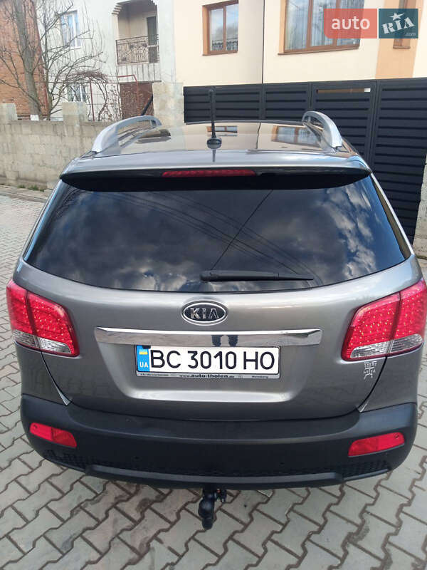 Внедорожник / Кроссовер Kia Sorento 2011 в Самборе фото 5 Внедорожник / Кроссовер Kia Sorento 2011 в Самборе