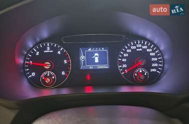 Внедорожник / Кроссовер Kia Sorento 2015 в 