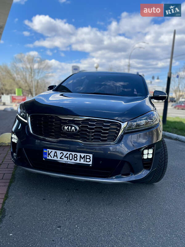 Внедорожник / Кроссовер Kia Sorento 2019 в 