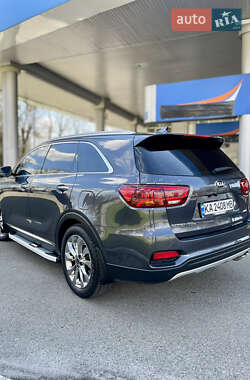 Внедорожник / Кроссовер Kia Sorento 2019 в 