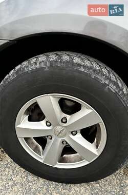 Внедорожник / Кроссовер Kia Sorento 2004 в 