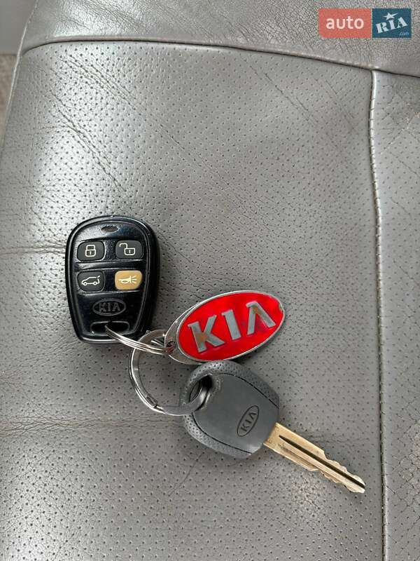 Позашляховик / Кросовер Kia Sorento 2004 в Кременчуці