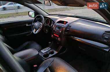Внедорожник / Кроссовер Kia Sorento 2010 в 