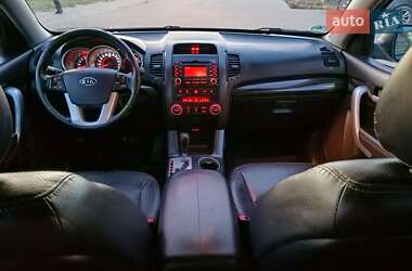 Внедорожник / Кроссовер Kia Sorento 2010 в 
