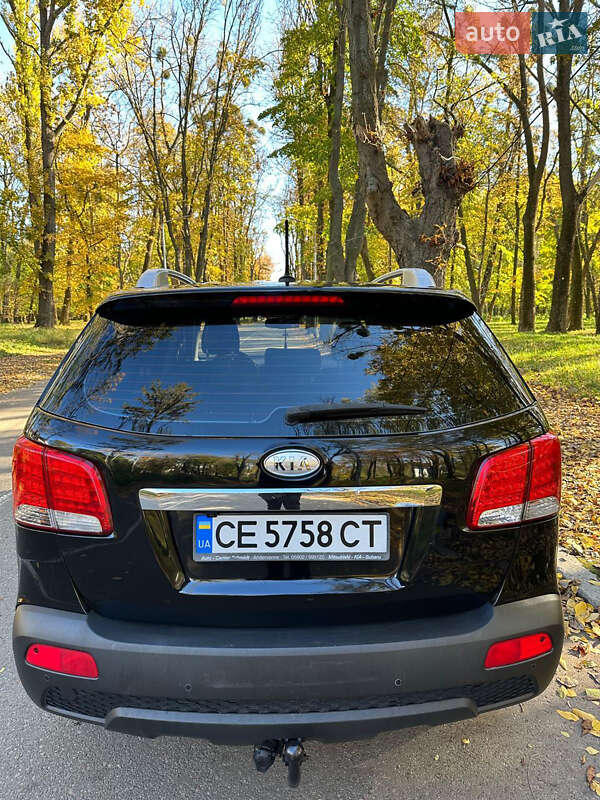 Позашляховик / Кросовер Kia Sorento 2012 в Чернівцях