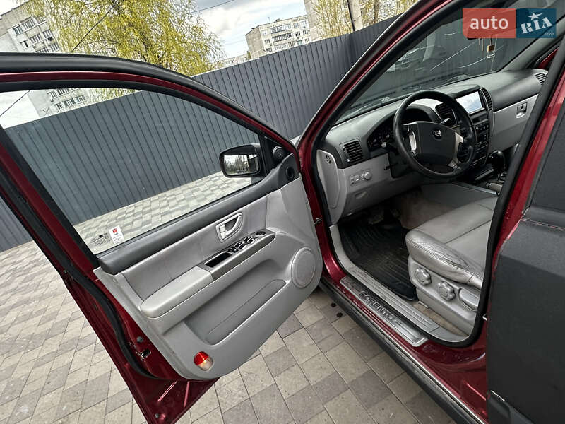 Внедорожник / Кроссовер Kia Sorento 2006 в Павлограде