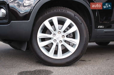 Внедорожник / Кроссовер Kia Sorento 2010 в 