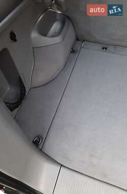Внедорожник / Кроссовер Kia Sorento 2005 в 