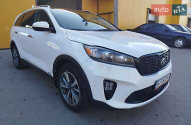 Позашляховик / Кросовер Kia Sorento 2018 в 
