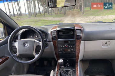 Позашляховик / Кросовер Kia Sorento 2005 в 