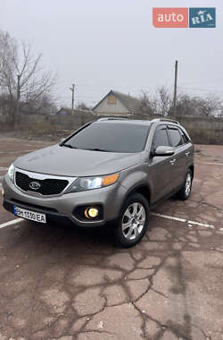Позашляховик / Кросовер Kia Sorento 2011 в 