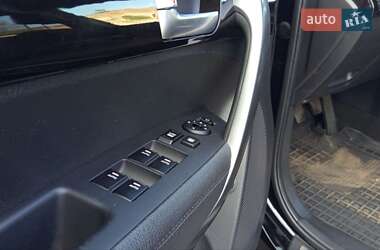 Внедорожник / Кроссовер Kia Sorento 2013 в 