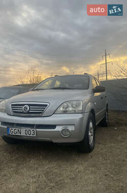 Внедорожник / Кроссовер Kia Sorento 2003 в 