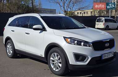 Внедорожник / Кроссовер Kia Sorento 2016 в 