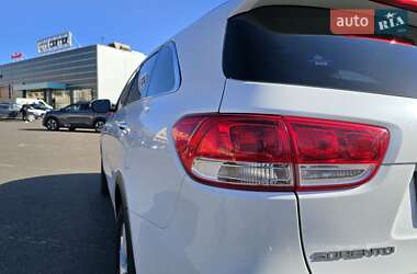 Внедорожник / Кроссовер Kia Sorento 2016 в 