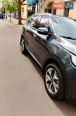 Внедорожник / Кроссовер Kia Sorento 2015 в 