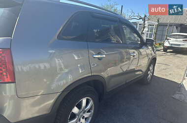 Внедорожник / Кроссовер Kia Sorento 2011 в 