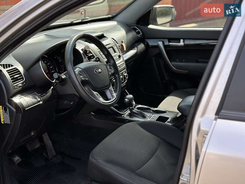 Позашляховик / Кросовер Kia Sorento 2013 в Вінниці фото 16 Позашляховик / Кросовер Kia Sorento 2013 в Вінниці