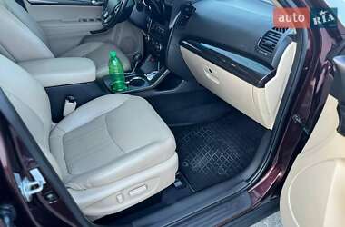 Внедорожник / Кроссовер Kia Sorento 2011 в 