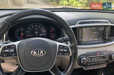 Внедорожник / Кроссовер Kia Sorento 2018 в 