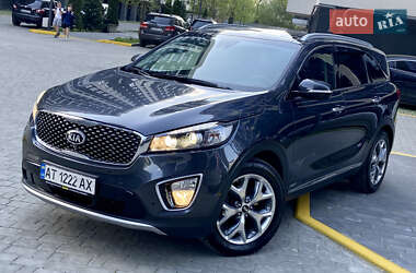 Позашляховик / Кросовер Kia Sorento 2015 в 