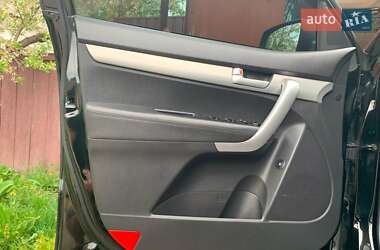 Внедорожник / Кроссовер Kia Sorento 2011 в 