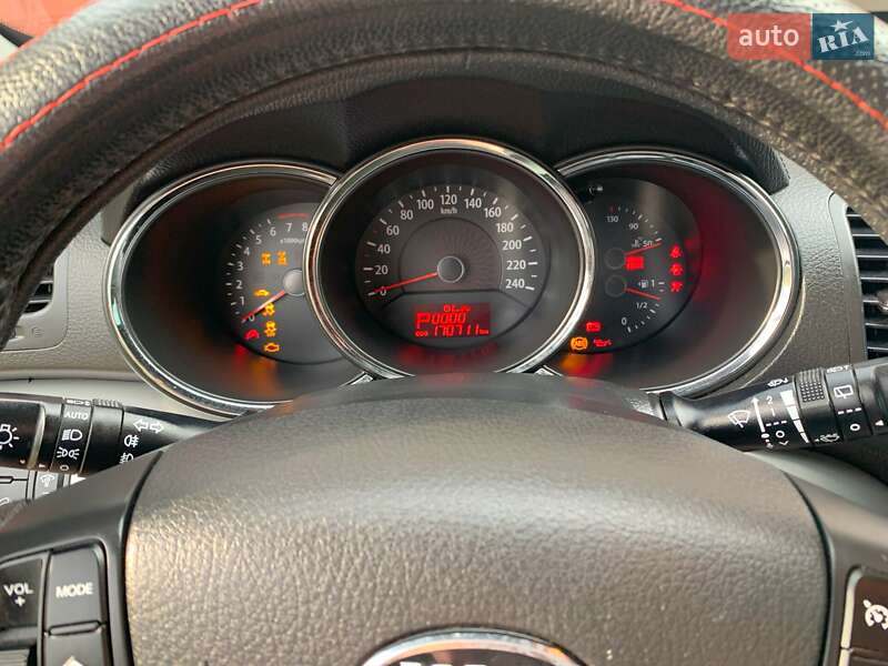 Позашляховик / Кросовер Kia Sorento 2011 в Чернігові