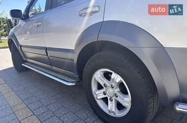 Позашляховик / Кросовер Kia Sorento 2005 в 