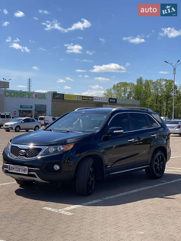 Позашляховик / Кросовер Kia Sorento 2011 в Житомирі