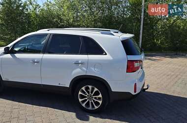Внедорожник / Кроссовер Kia Sorento 2014 в 