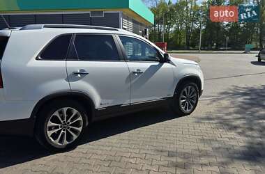Внедорожник / Кроссовер Kia Sorento 2014 в 