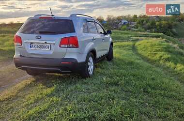Позашляховик / Кросовер Kia Sorento 2013 в 