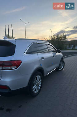 Внедорожник / Кроссовер Kia Sorento 2015 в 